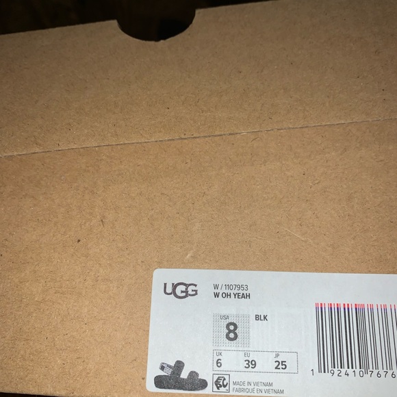 UGG Black Women’’s Oh Yeah slides - Picture 3 of 3